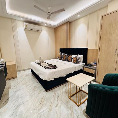 Hotel 51 Amritsar Esterno foto