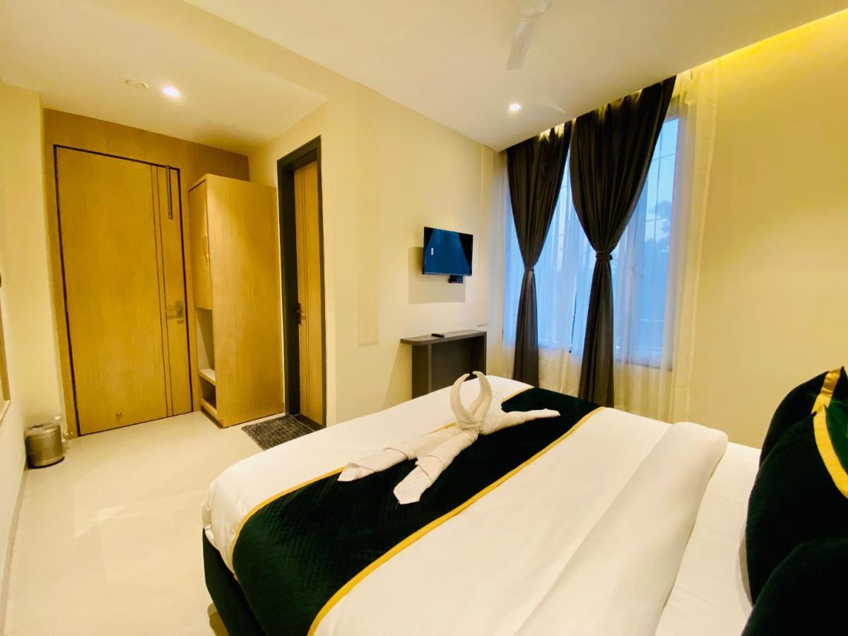 Hotel 51 Amritsar Esterno foto