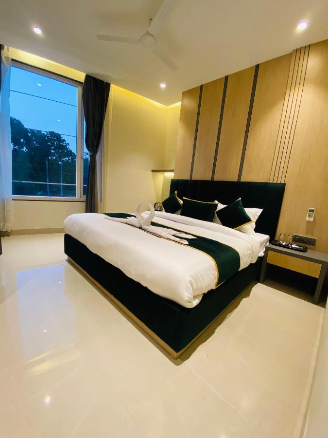 Hotel 51 Amritsar Esterno foto