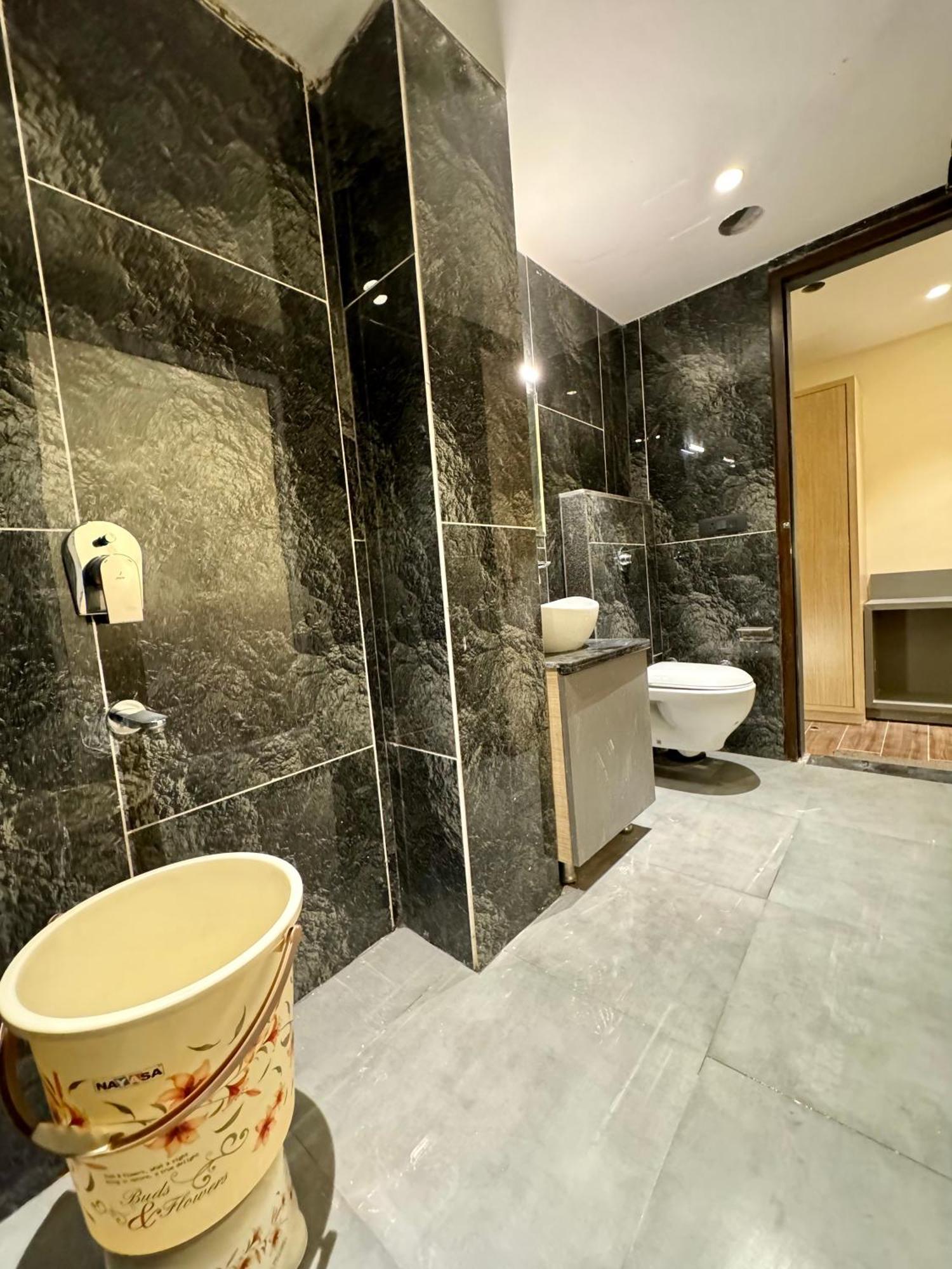 Hotel 51 Amritsar Esterno foto