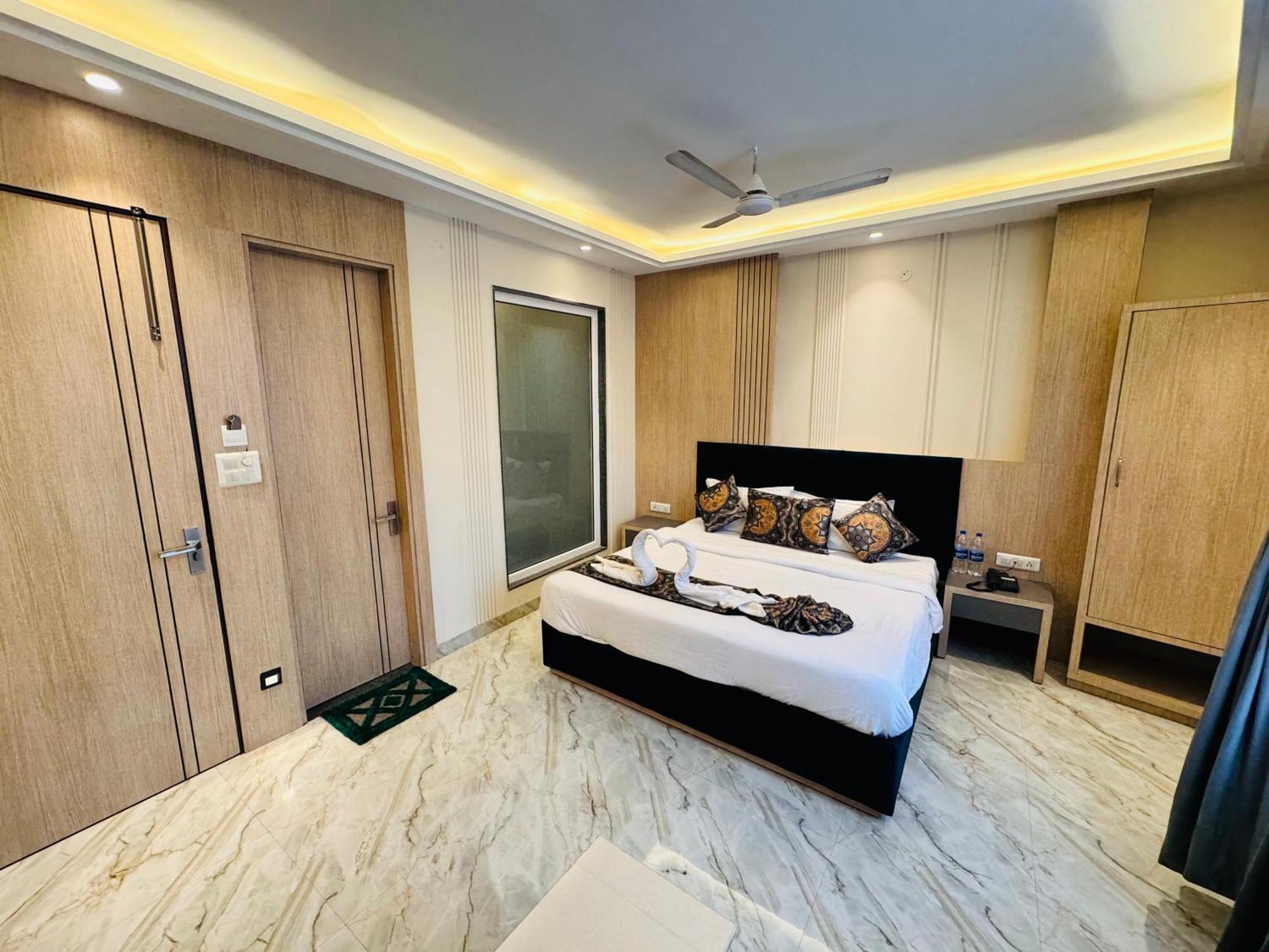 Hotel 51 Amritsar Esterno foto